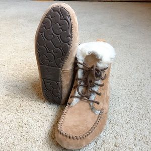 UGG Women Chestnut Triple Threat Chickaree Boots